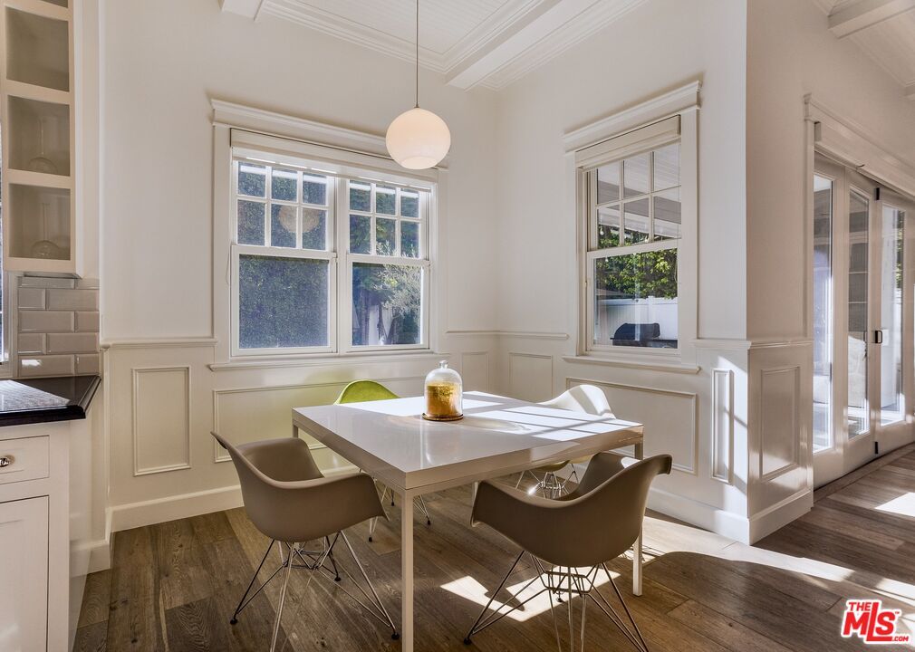 Dining room, Interior, Pendant Lights, Wood Texture Flooring