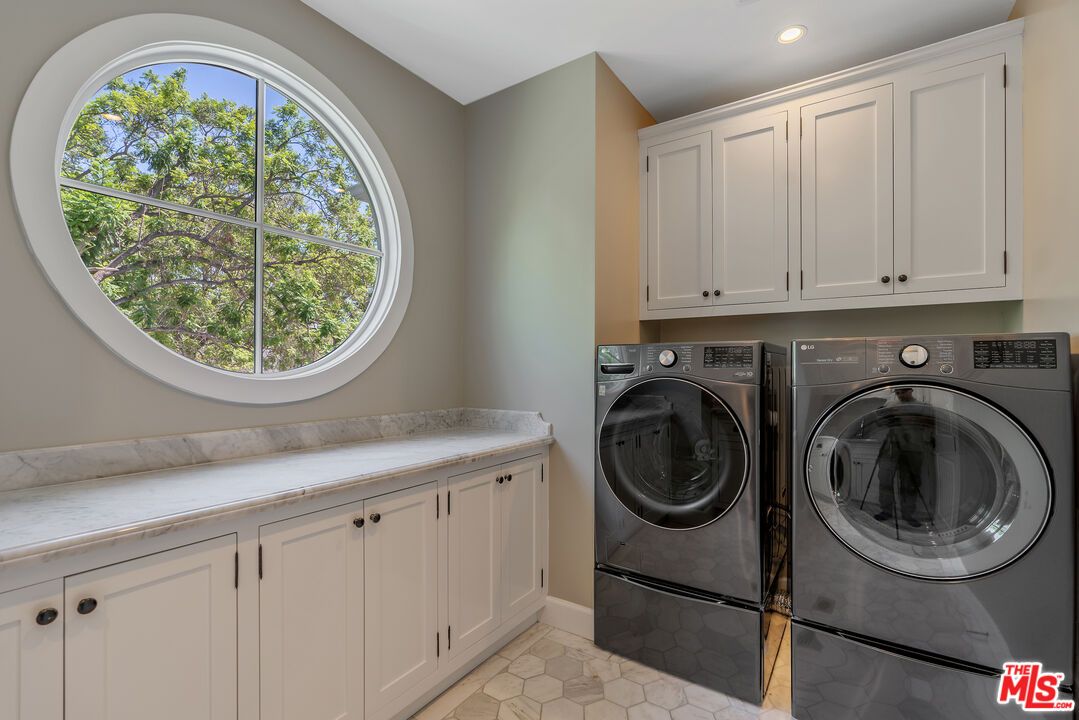 Interior, Recessed Lighting, Washer