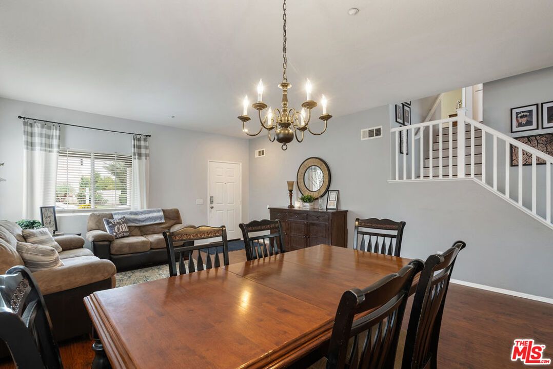 Chandelier, Dining room, Interior, Living room, Wood Texture Flooring