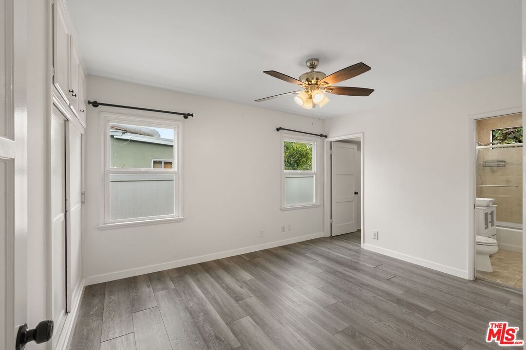 Bathroom, Empty room, Interior, Wood Texture Flooring