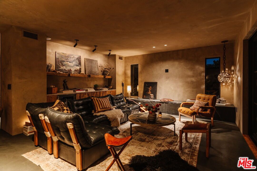 Dining room, Fireplace, Interior, Living room, Pendant Lights, Recessed Lighting