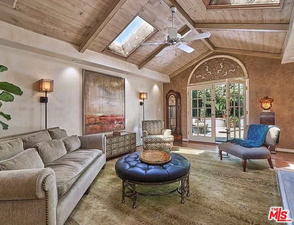 Interior, Living room, Wooden Beams, Wooden Ceilings, Wood Texture Flooring