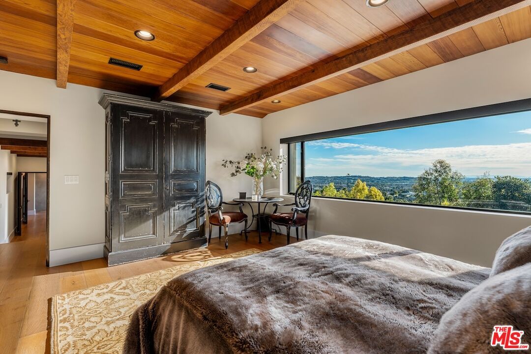 Bedroom, Interior, Recessed Lighting, Wooden Beams, Wooden Ceilings, Wood Texture Flooring