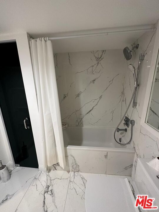 Bathroom, Interior, Marble, Marble Walls