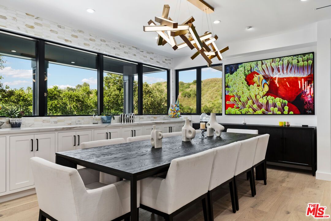 Dining room, Interior, Pendant Lights, Recessed Lighting, Wood Texture Flooring