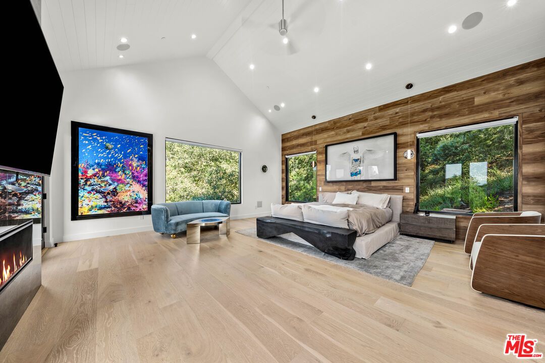 Bedroom, Fireplace, Interior, Living room, Pendant Lights, Recessed Lighting, Wood Texture Flooring, Wooden Walls