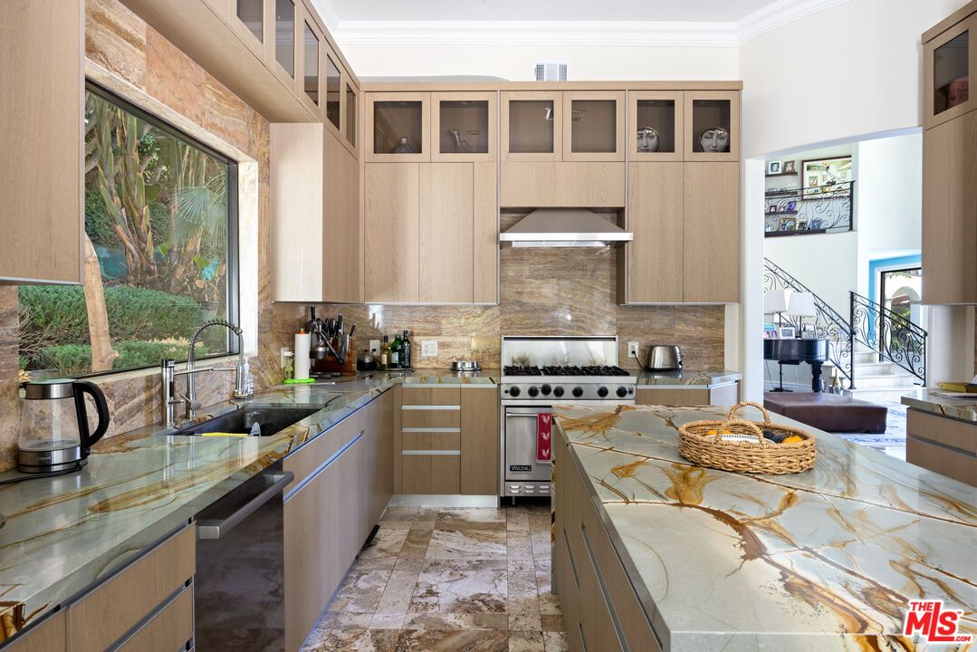 Interior, Kitchen, Stainless Steel Appliances