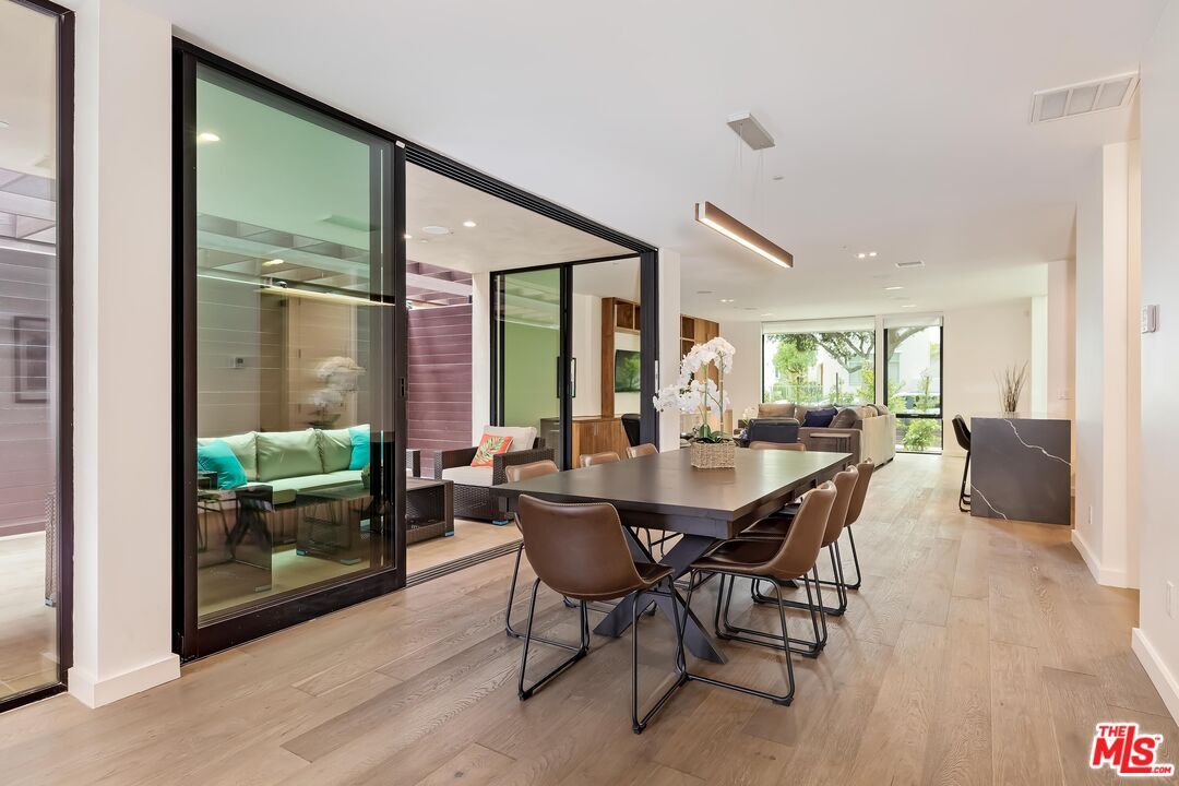 Dining room, Interior, Living room, Pendant Lights, Recessed Lighting, Wood Texture Flooring