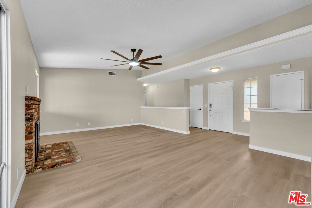 Empty room, Interior, Wood Texture Flooring