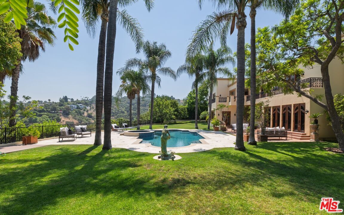 Backyard, Exterior, Pool