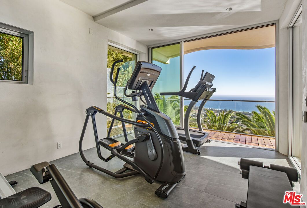 Fitness Equipment, Gym, Interior, Water