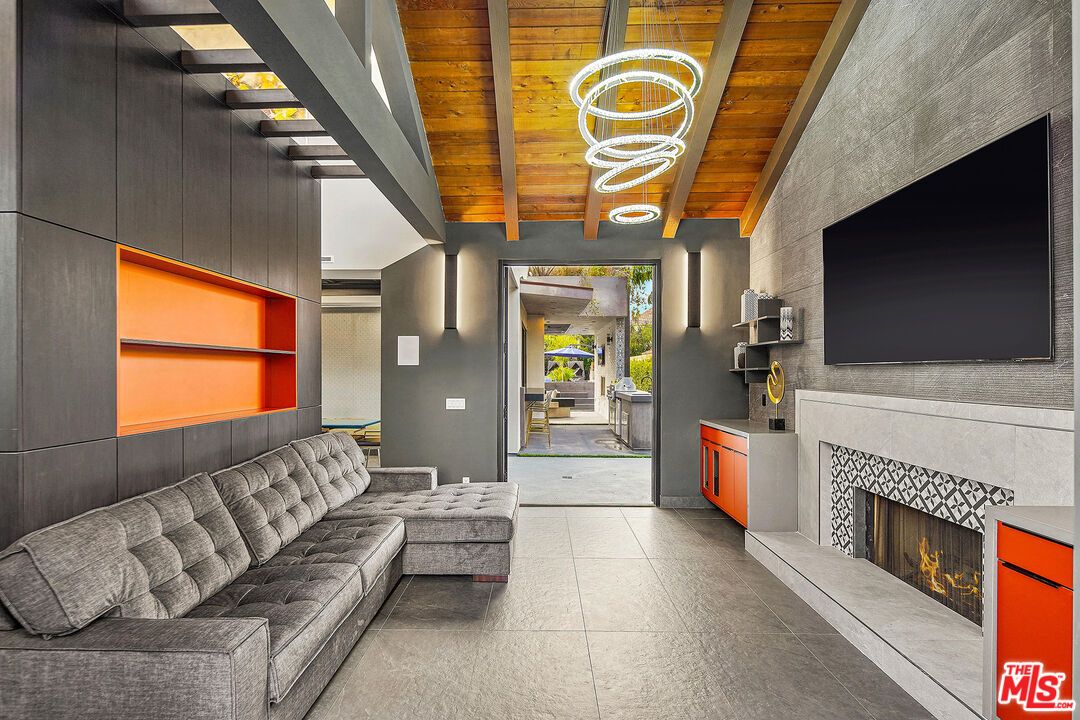 Fireplace, Interior, Living room, Pendant Lights, Wooden Ceilings