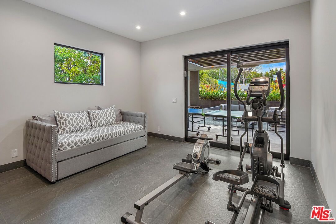 Fitness Equipment, Interior, Recessed Lighting