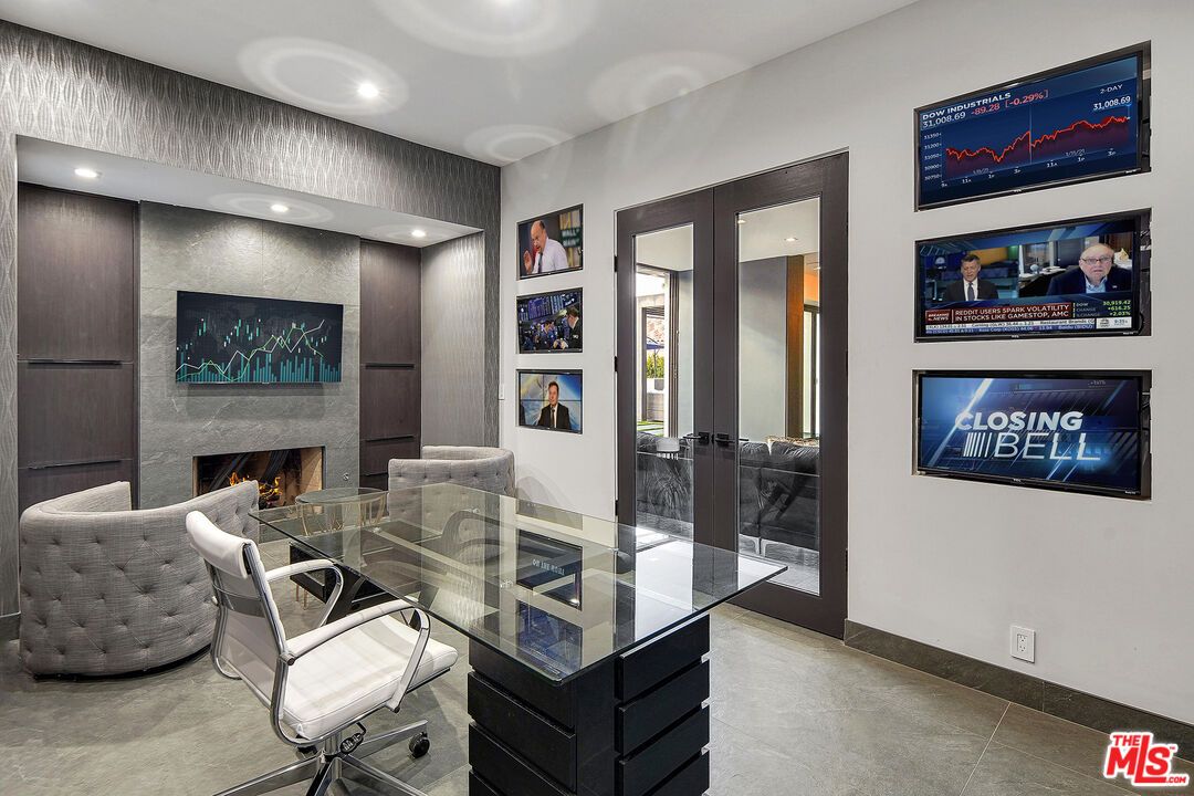 Fireplace, Home Office, Interior, Recessed Lighting