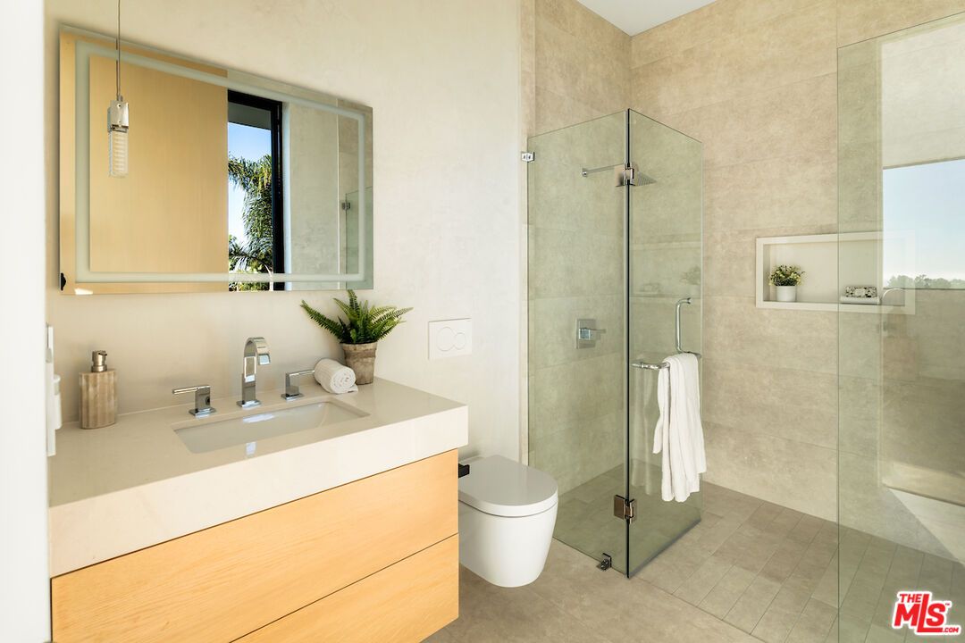 Bathroom, Glass Shower, Interior, Pendant Lights
