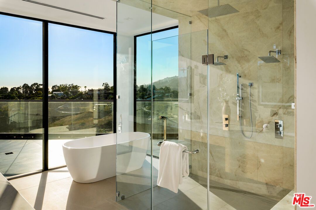 Bathroom, Free Standing Baths, Glass Shower, Interior