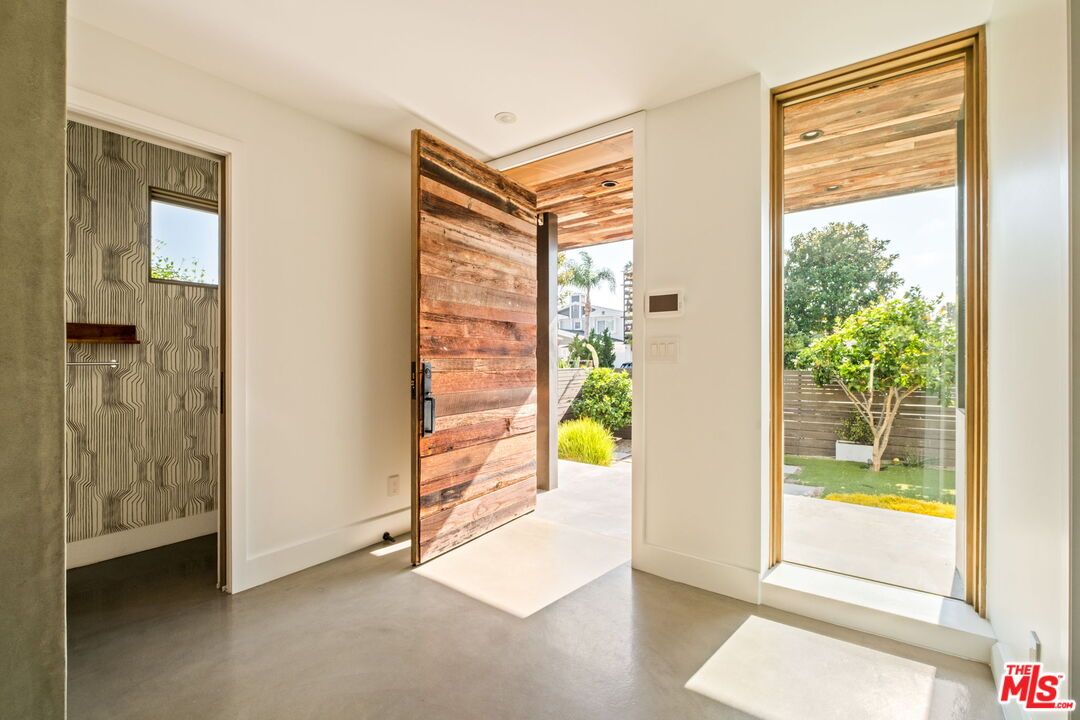 Empty room, Interior, Wooden Walls