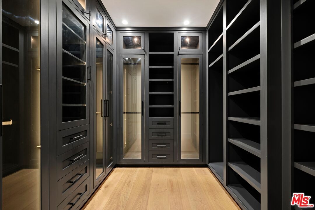 Interior, Recessed Lighting, Walk-in Closets, Wood Texture Flooring