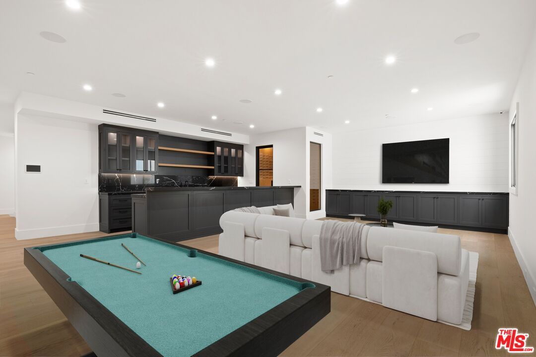 Billiard Table, Game Room, Interior, Recessed Lighting, Wood Texture Flooring