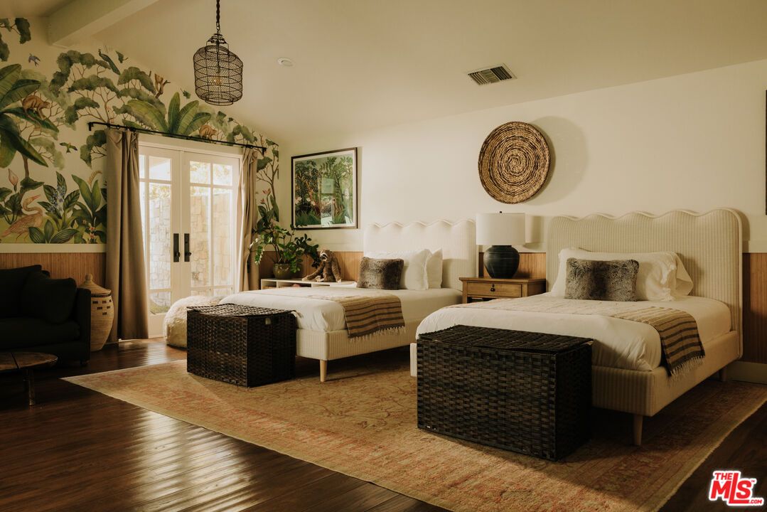 Bedroom, Interior, Pendant Lights, Wood Texture Flooring
