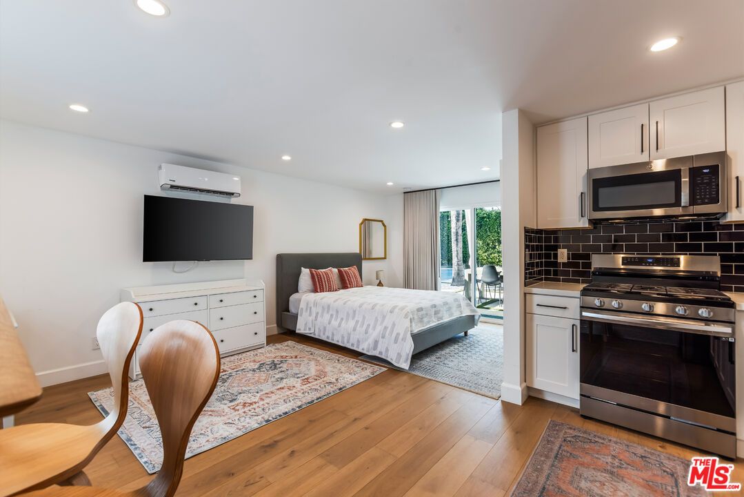 Bedroom, Interior, Kitchen, Recessed Lighting, Stainless Steel Appliances, Wood Texture Flooring