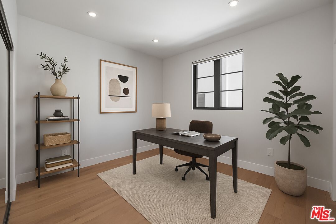 Home Office, Interior, Recessed Lighting, Wood Texture Flooring