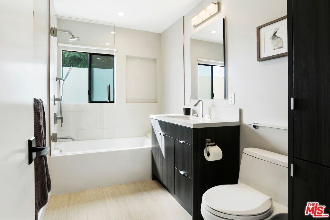 Bathroom, Interior, Recessed Lighting, Wood Texture Flooring