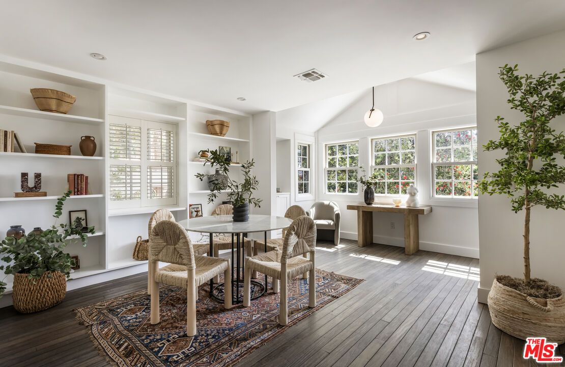 Dining room, Interior, Pendant Lights, Recessed Lighting, Wood Texture Flooring