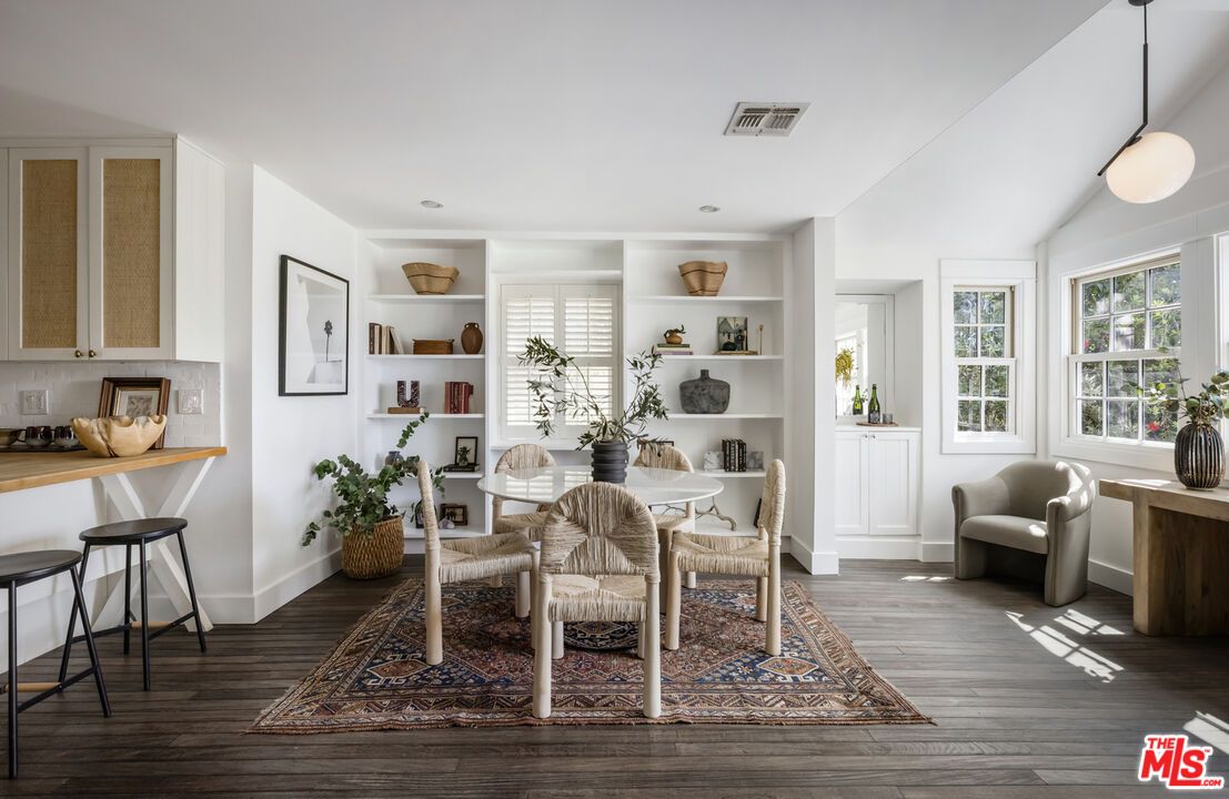Dining room, Interior, Pendant Lights, Recessed Lighting, Wood Texture Flooring