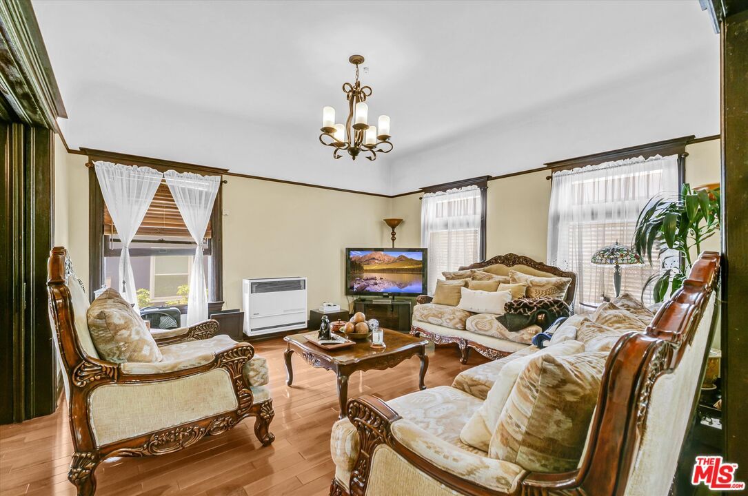 Chandelier, Interior, Living room, Wood Texture Flooring