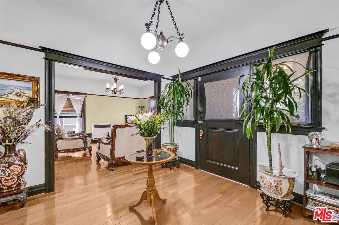 Chandelier, Dining room, Interior, Pendant Lights, Wood Texture Flooring