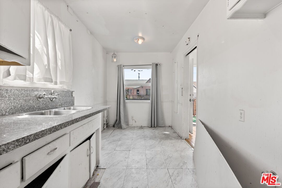 Bathroom, Interior, Marble