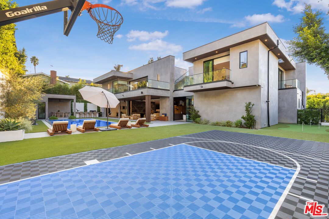 Backyard, Exterior, Playground, Pool