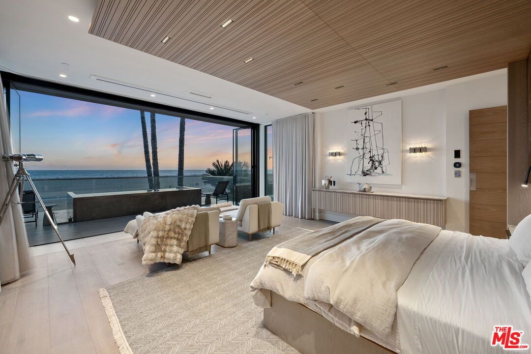 Bedroom, Interior, Recessed Lighting, Water, Wooden Ceilings, Wood Texture Flooring