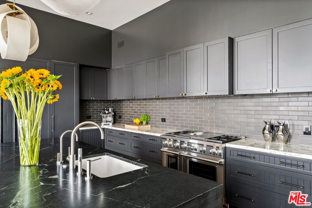 Interior, Kitchen, Stainless Steel Appliances