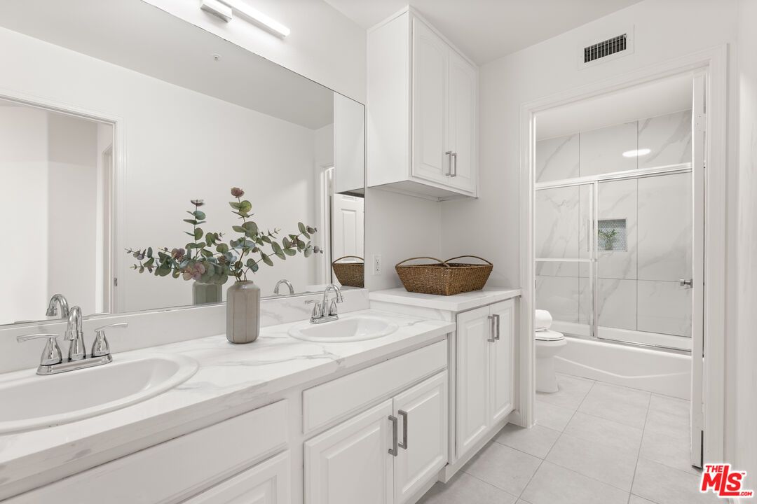 Bathroom, Dual Sink Vanities, Glass Shower, Interior, Marble Walls