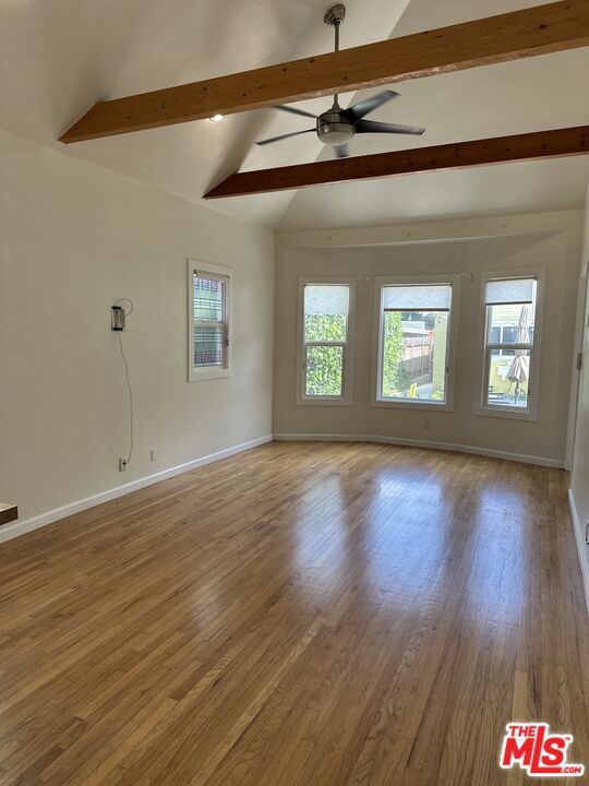 Empty room, Interior, Wooden Beams, Wood Texture Flooring