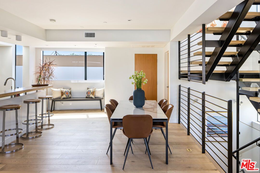 Dining room, Interior, Recessed Lighting, Wood Texture Flooring