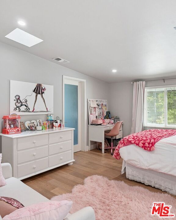 Bedroom, Home Office, Interior, Recessed Lighting, Wood Texture Flooring