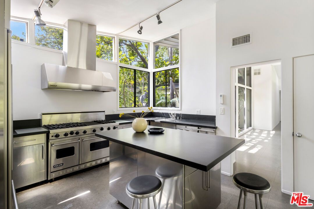 Interior, Kitchen, Stainless Steel Appliances
