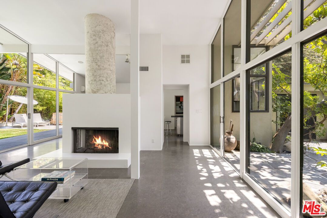 Fireplace, Interior