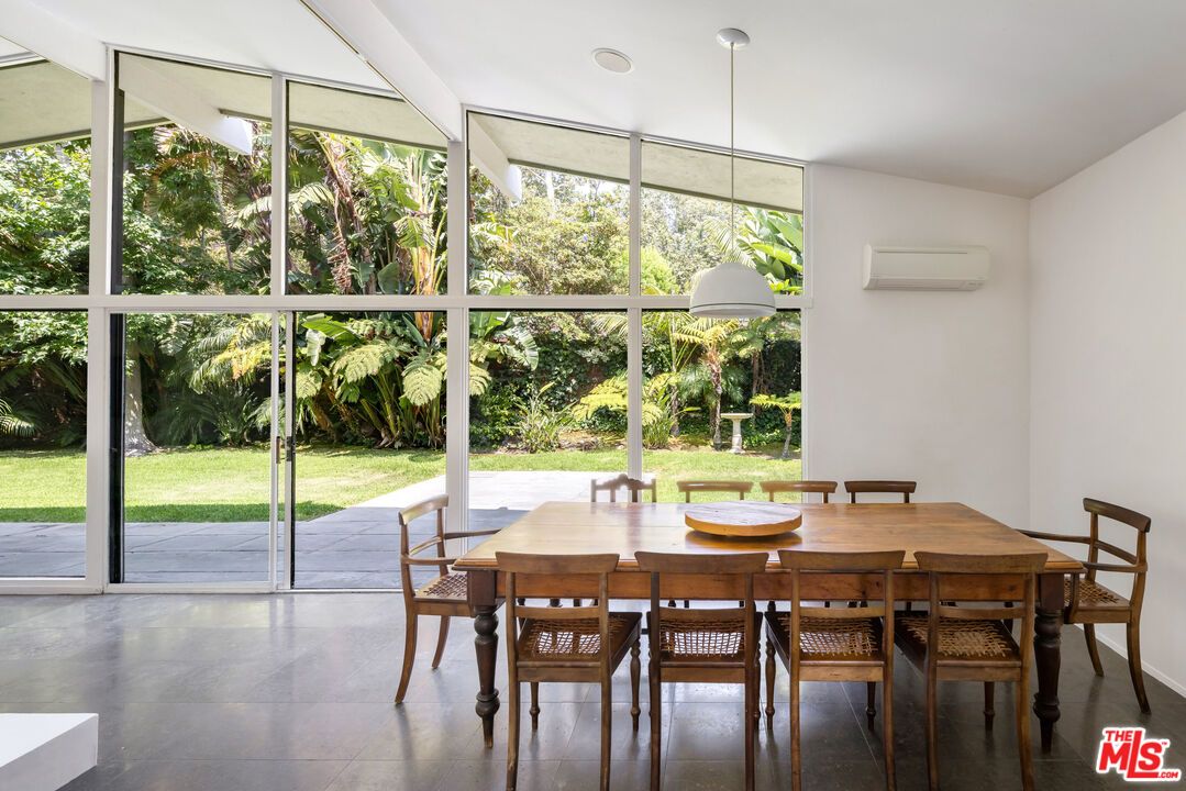 Dining room, Interior, Pendant Lights