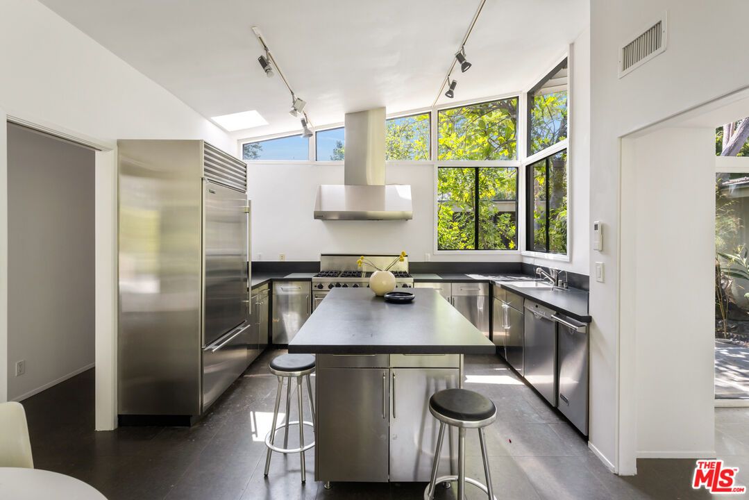 Interior, Kitchen, Stainless Steel Appliances