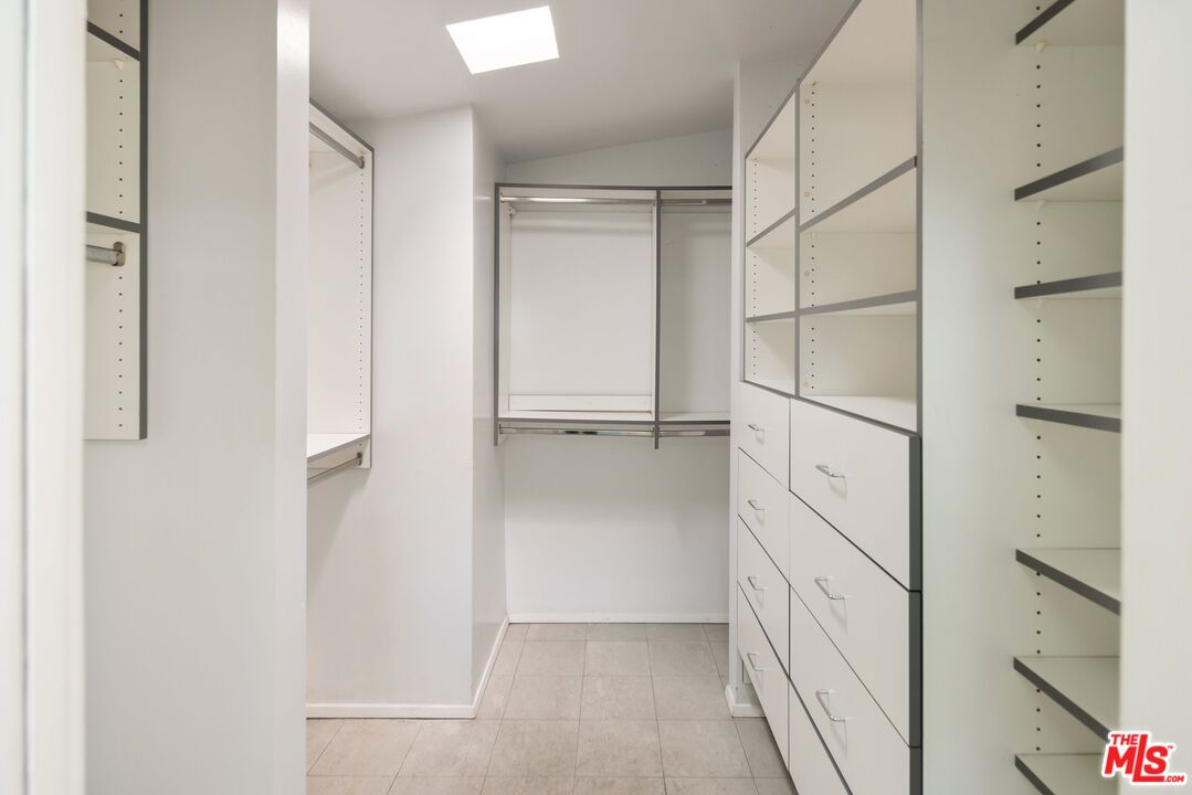 Interior, Recessed Lighting, Walk-in Closets