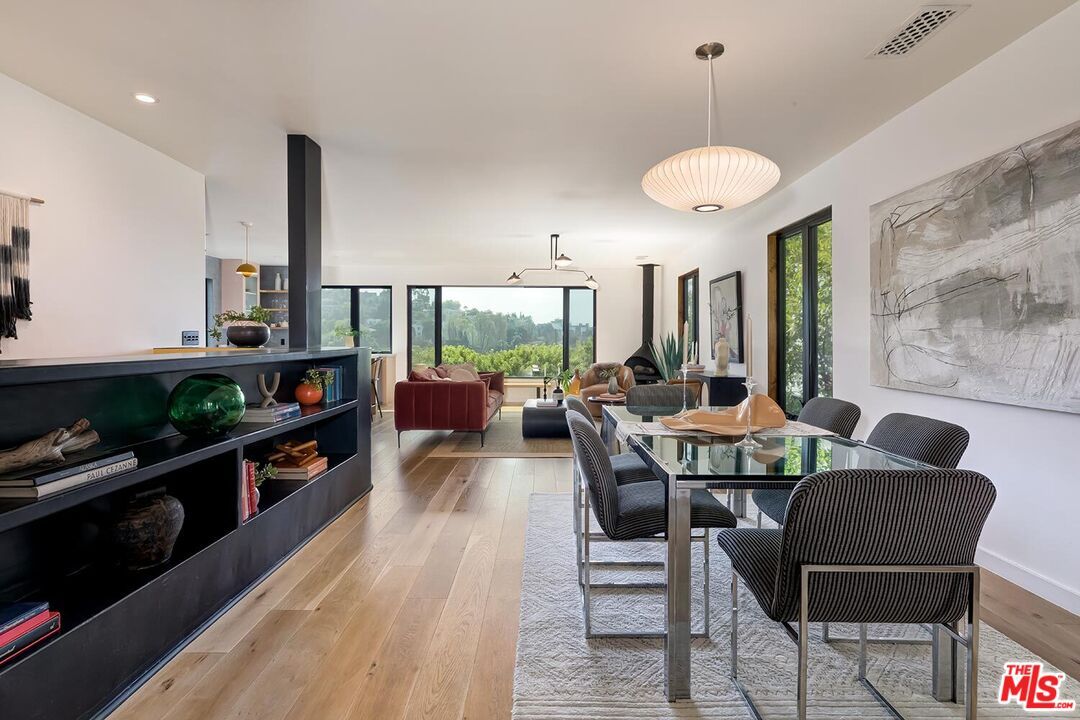 Dining room, Interior, Living room, Pendant Lights, Recessed Lighting, Wood Texture Flooring