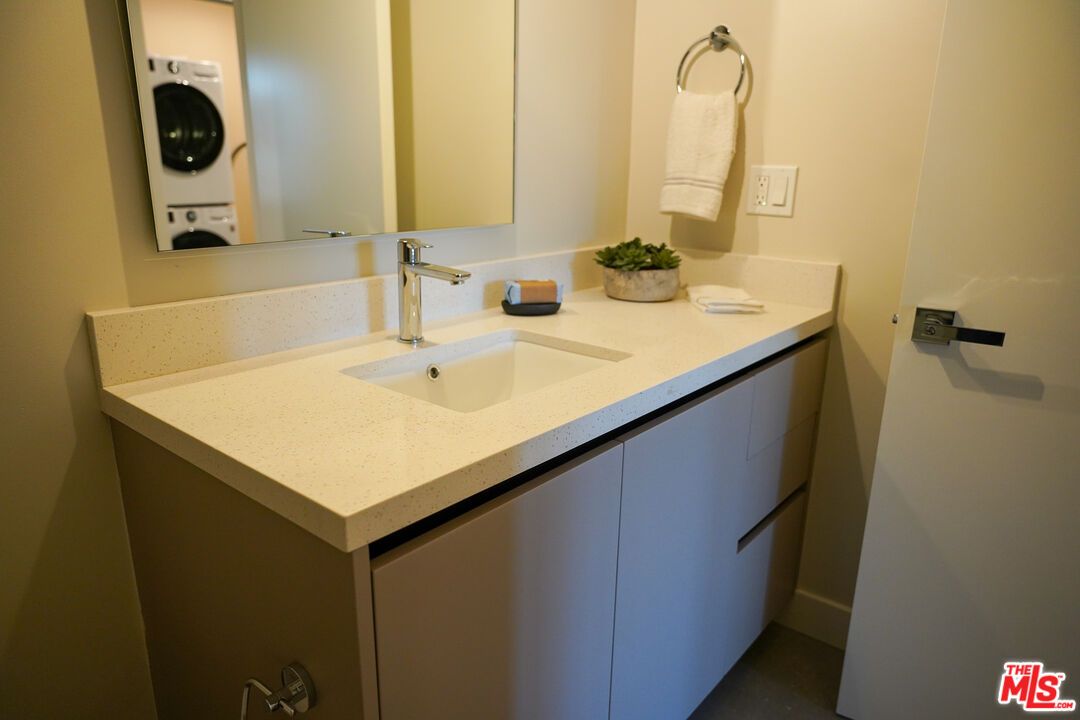 Bathroom, Interior, Washer