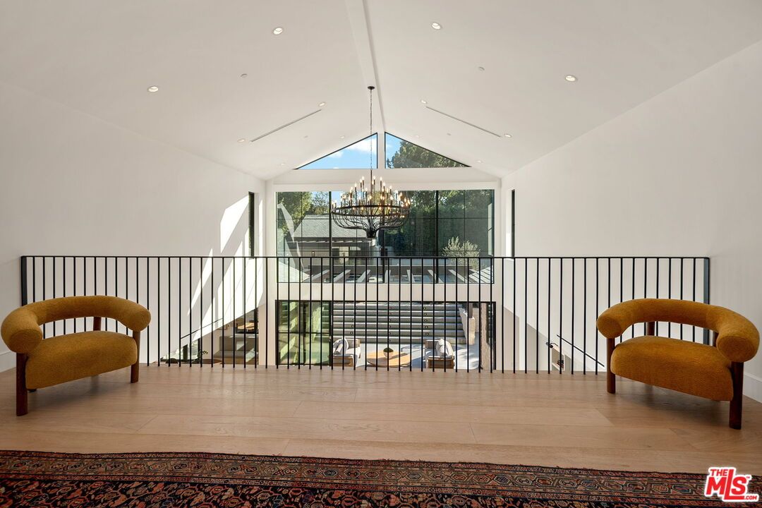 Chandelier, Interior, Recessed Lighting, Wood Texture Flooring