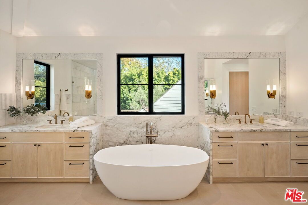 Bathroom, Dual Sink Vanities, Free Standing Baths, Interior, Marble Walls