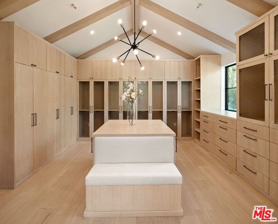 Interior, Pendant Lights, Recessed Lighting, Walk-in Closets, Wooden Beams, Wood Texture Flooring
