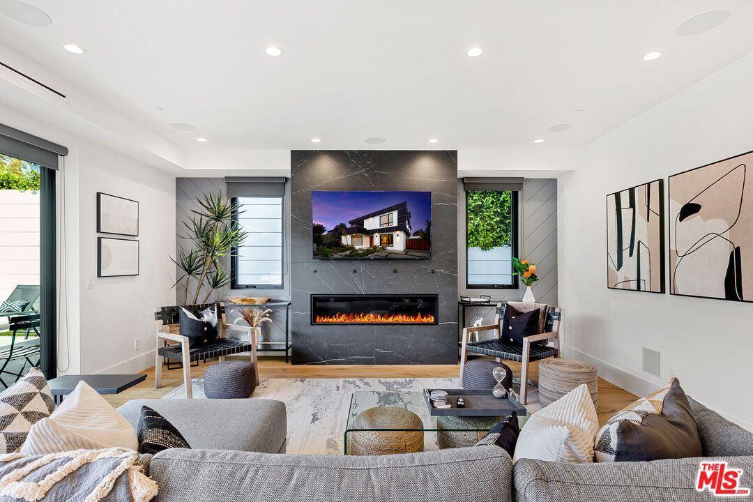 Fireplace, Interior, Living room, Recessed Lighting, Wood Texture Flooring